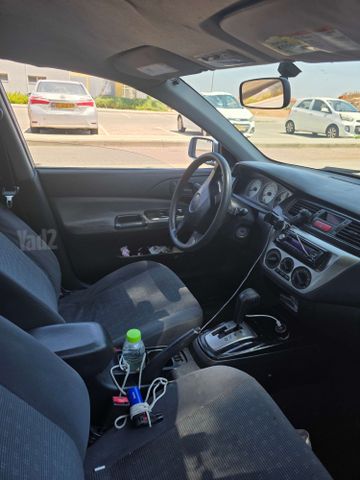מודעת רכב מיצובישי לנסר