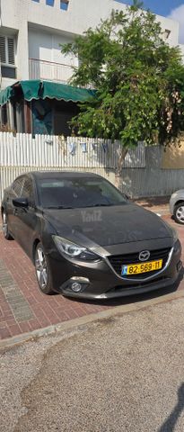 מאזדה 3