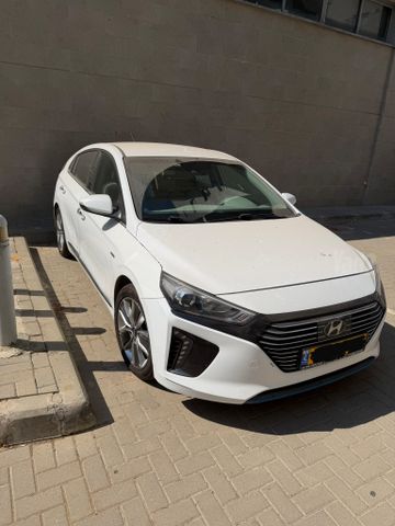 יונדאי איוניק