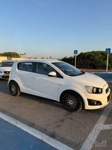 מודעת רכב שברולט סוניק
