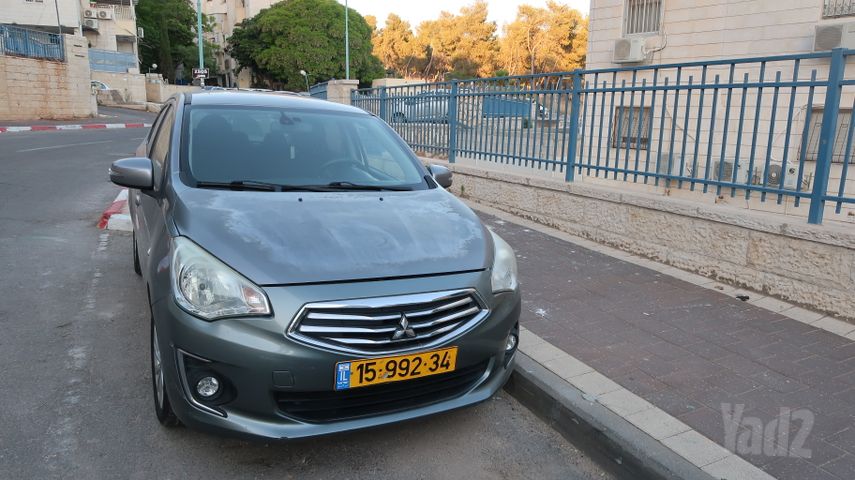מודעת רכב מיצובישי אטראז'