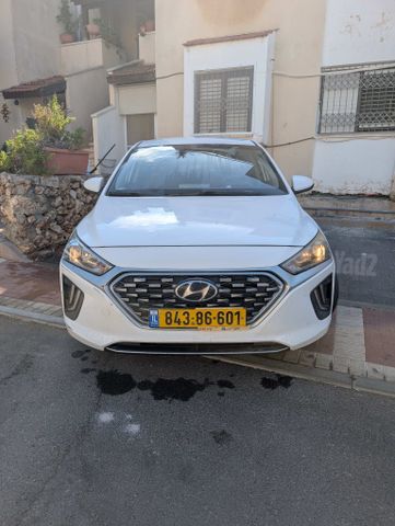 מודעת רכב יונדאי איוניק
