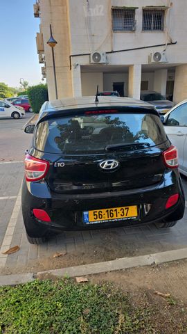 יונדאי i10