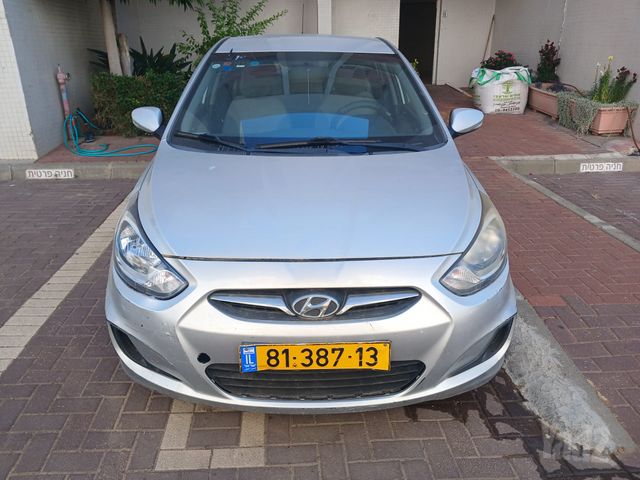 מודעת רכב יונדאי אקסנט i25