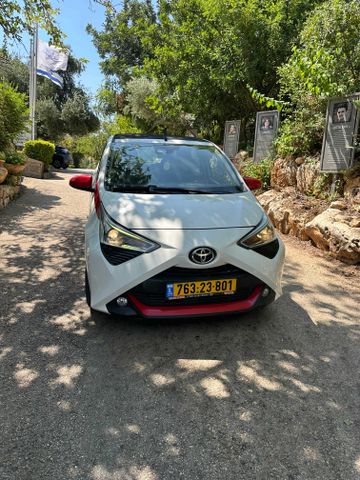 טויוטה אייגו