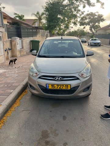 יונדאי i10