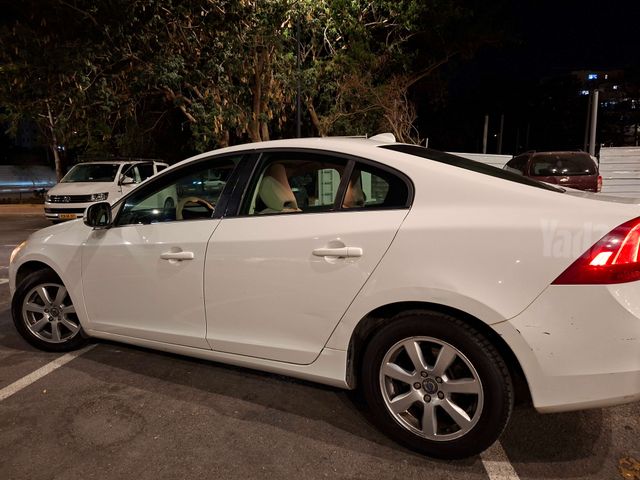 וולוו S60