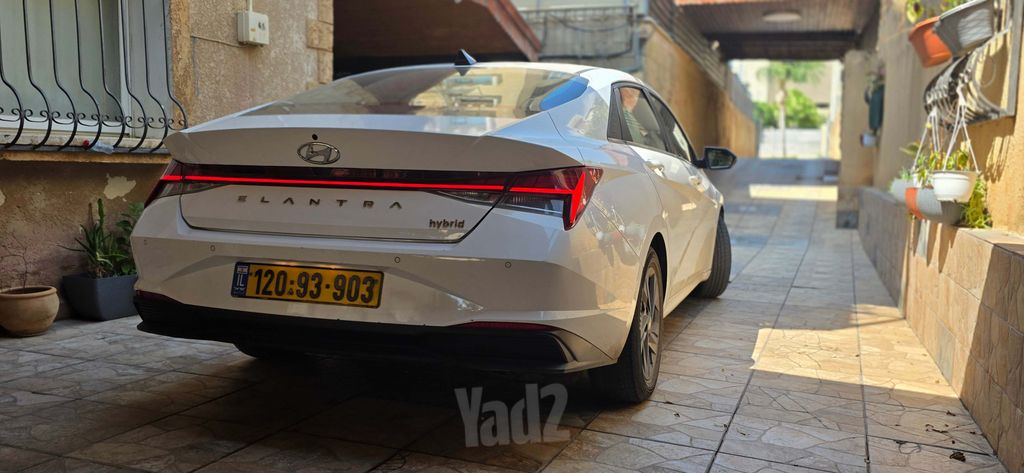 יונדאי אלנטרה