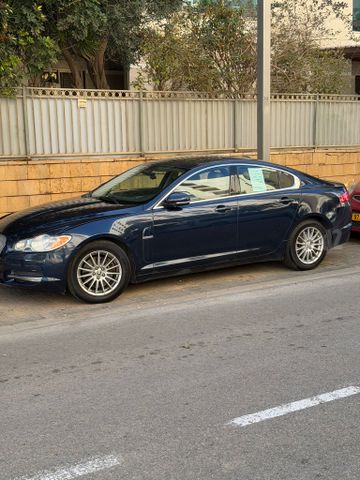 מודעת רכב יגואר XF