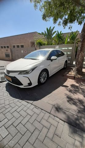 מודעת רכב טויוטה קורולה