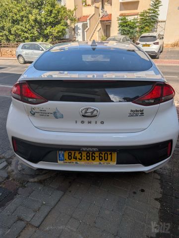 יונדאי איוניק