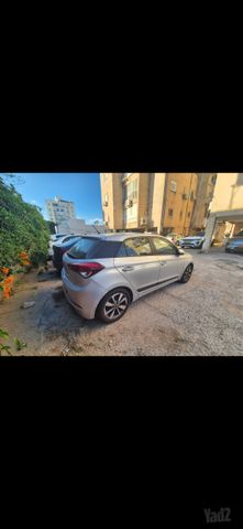 מודעת רכב יונדאי i20