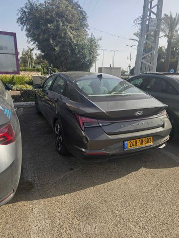 יונדאי אלנטרה