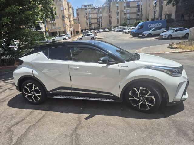 טויוטה C-HR