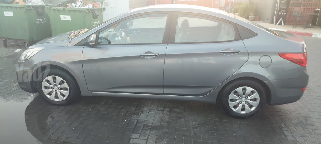 יונדאי אקסנט i25