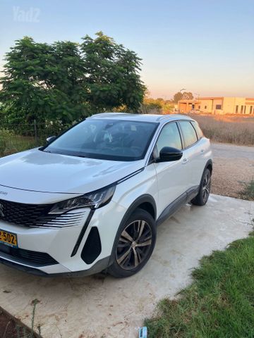 פיג'ו 3008