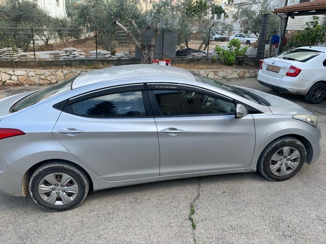 יונדאי I35