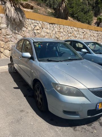 מאזדה 3