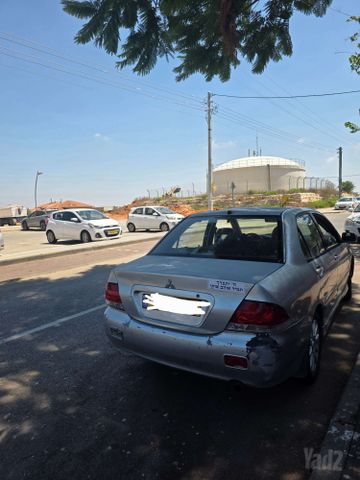 מיצובישי לנסר