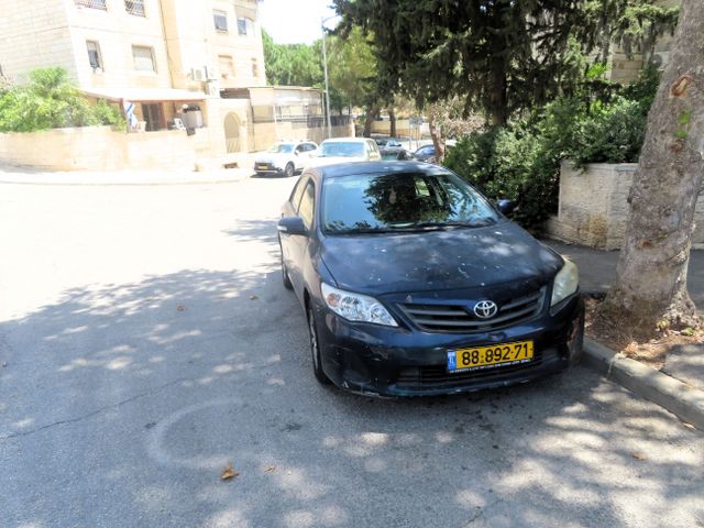 מודעת רכב טויוטה קורולה