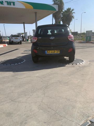 יונדאי i10