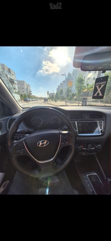 יונדאי i20