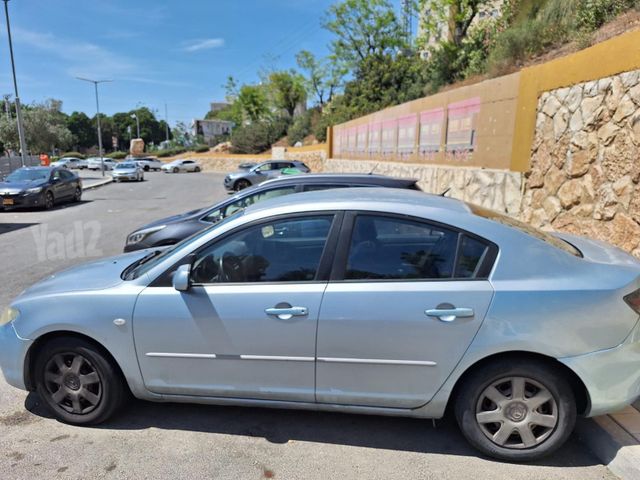 מאזדה 3