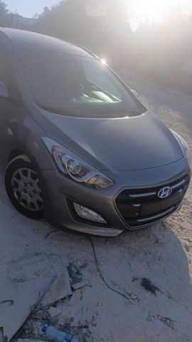 יונדאי i30