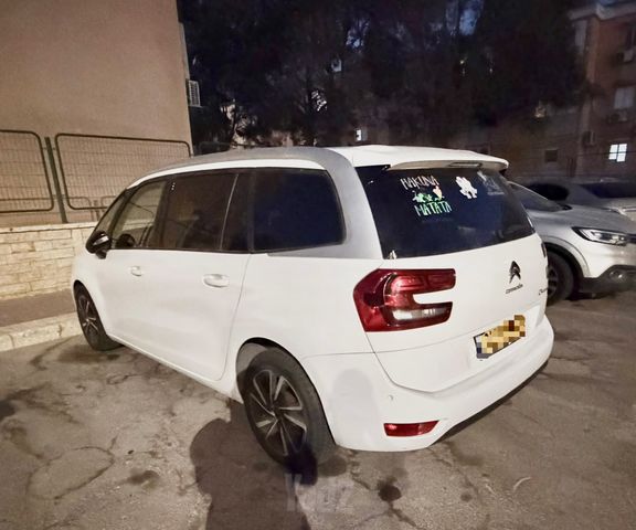 מודעת רכב סיטרואן C4 ספייסטורר