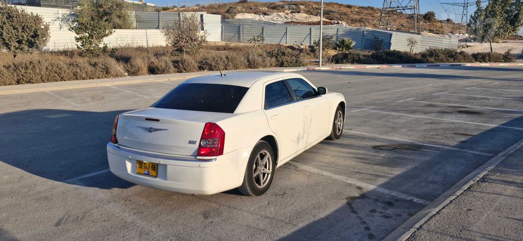 קרייזלר 300
