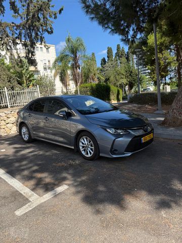 מודעת רכב טויוטה קורולה