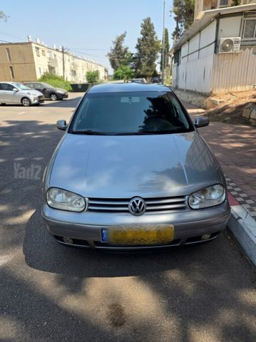 פולקסווגן גולף