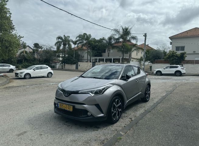 טויוטה C-HR