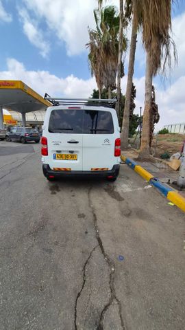 סיטרואן ג'אמפי