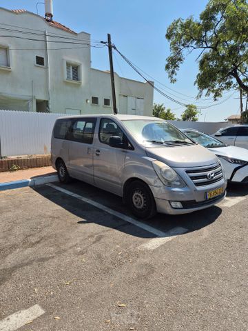 מודעת רכב יונדאי H-1 / i800