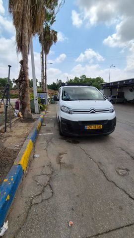 סיטרואן ג'אמפי