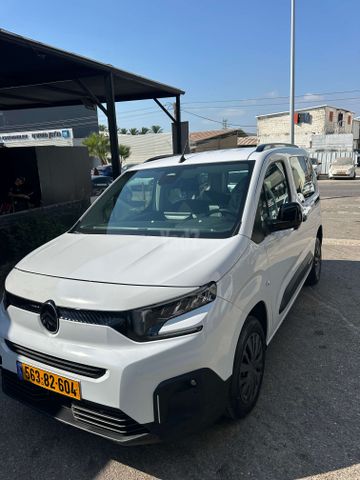 מודעת רכב סיטרואן ברלינגו