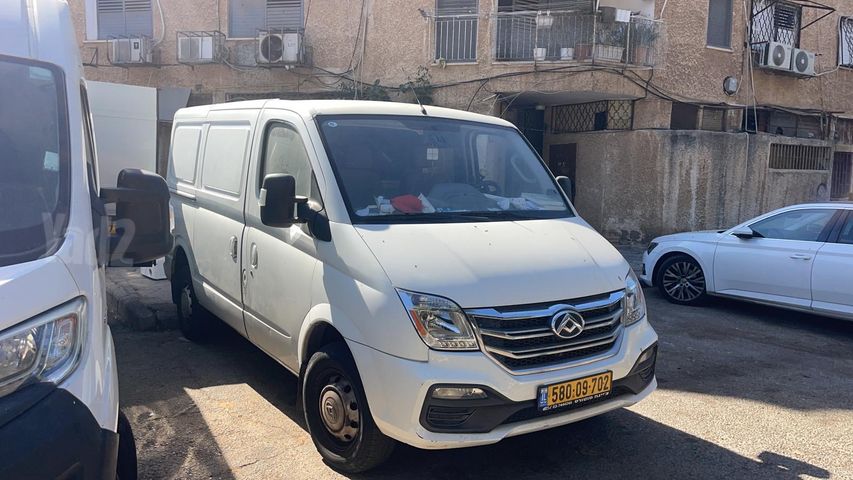 מודעת רכב מקסוס V80