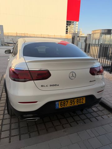 מרצדס-בנץ GLC קופה 