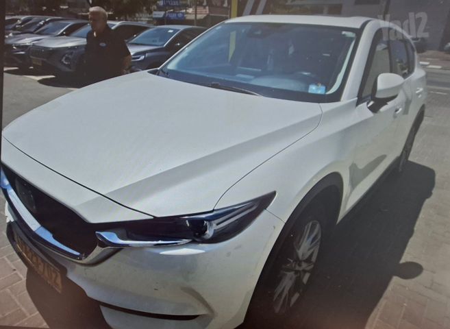 מודעת רכב מאזדה CX-5