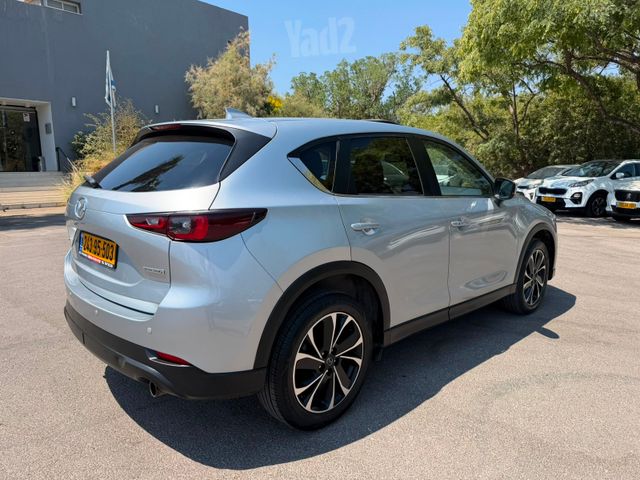 מודעת רכב מאזדה CX-5 2
