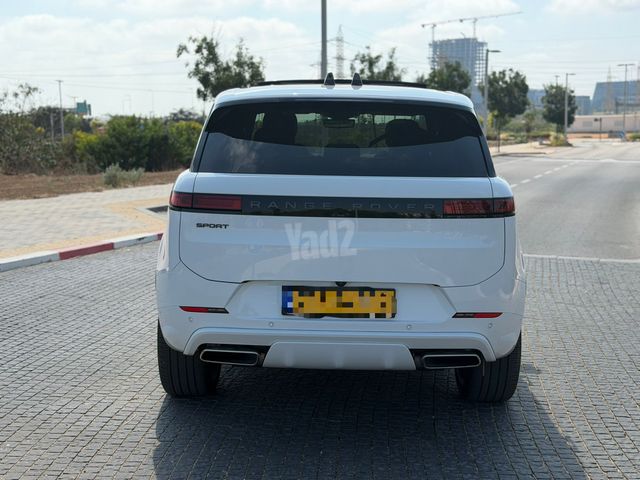 לנד רובר ריינג' רובר ספורט