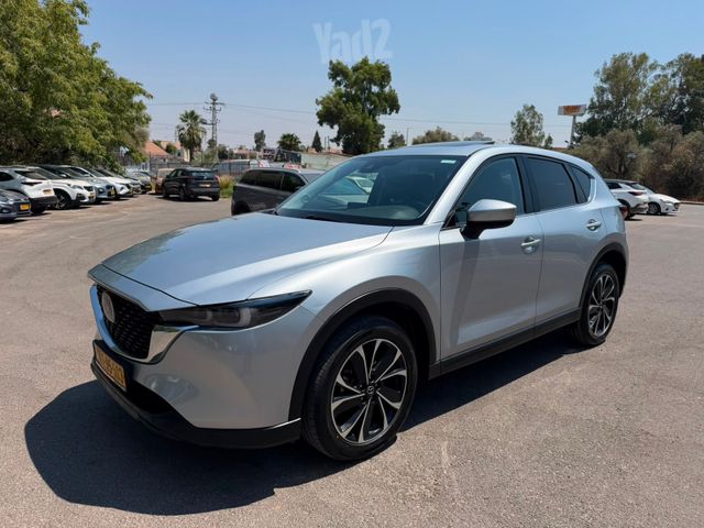 מודעת רכב מאזדה CX-5