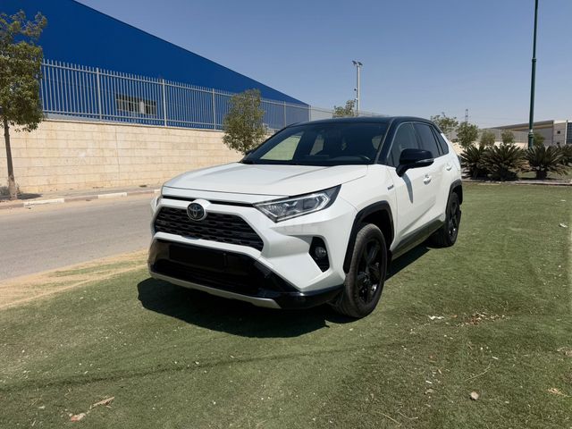 מודעת רכב טויוטה RAV4