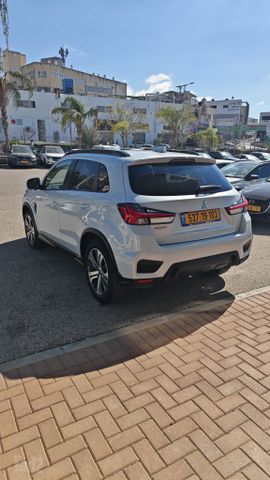 מיצובישי ASX