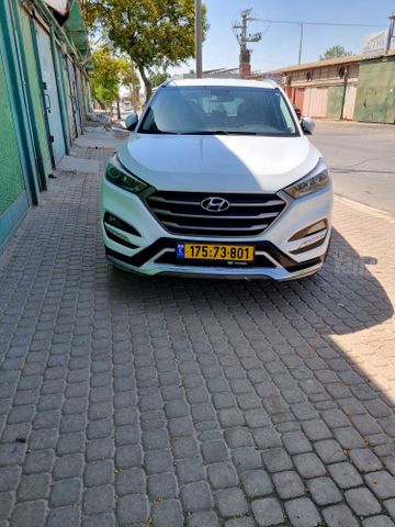מודעת רכב יונדאי טוסון