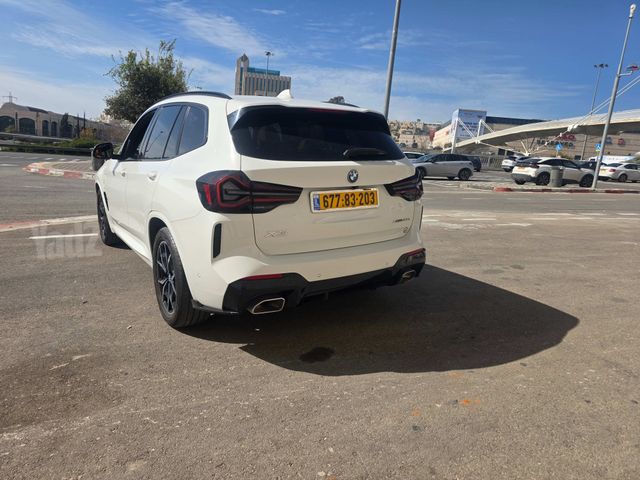 ב מ וו X3