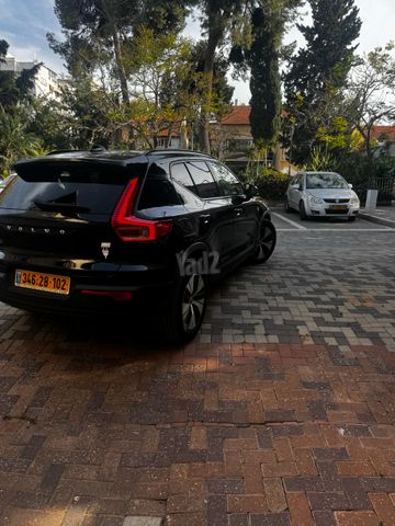 וולוו XC40