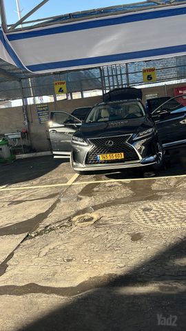 לקסוס RX