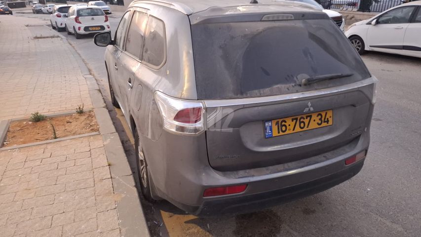 מיצובישי אאוטלנדר